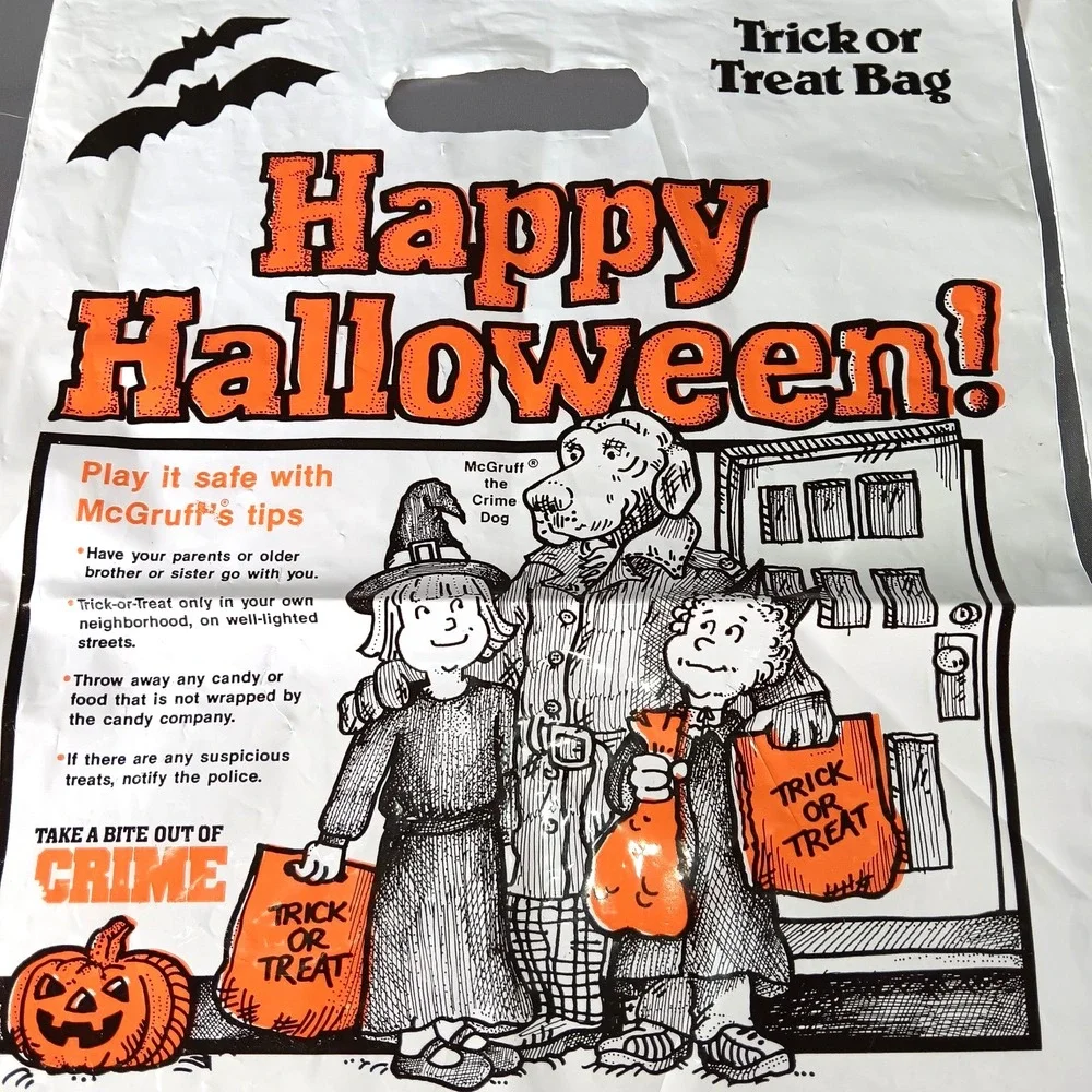 VTG 90s Halloween Trick or Treat Bags‎ Lot 2 Pc McGruff Crime Dog Heritage